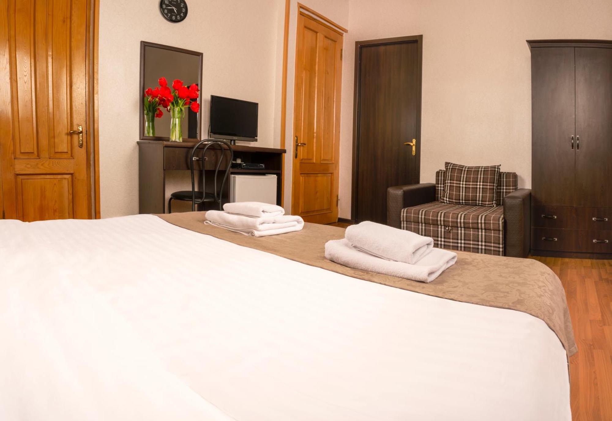 טביליסי Valeria Hotel מראה חיצוני תמונה