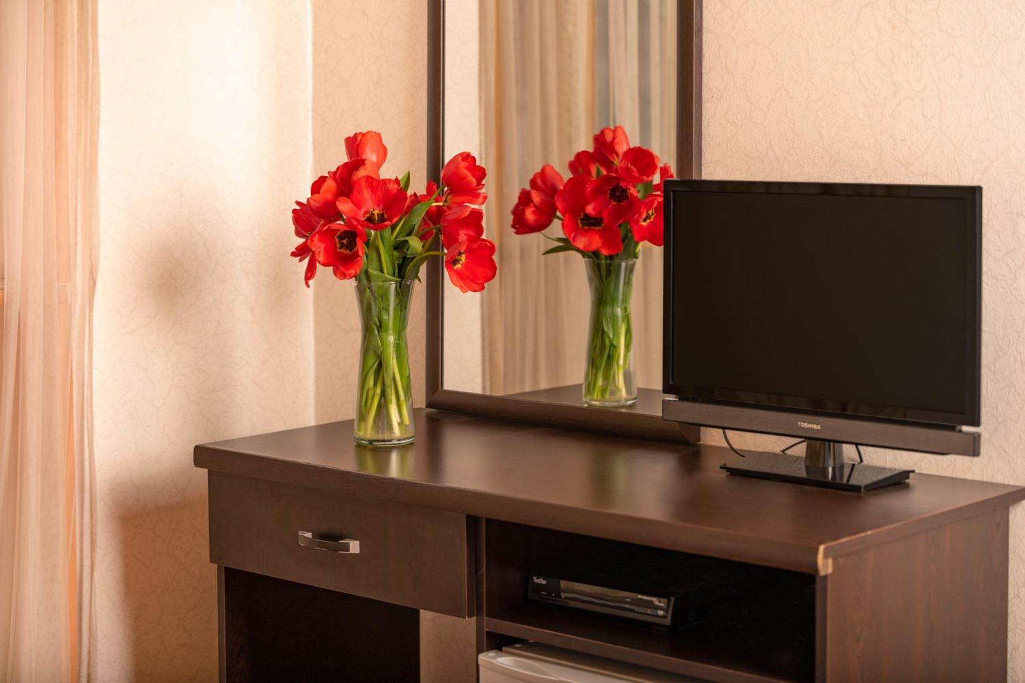 טביליסי Valeria Hotel מראה חיצוני תמונה
