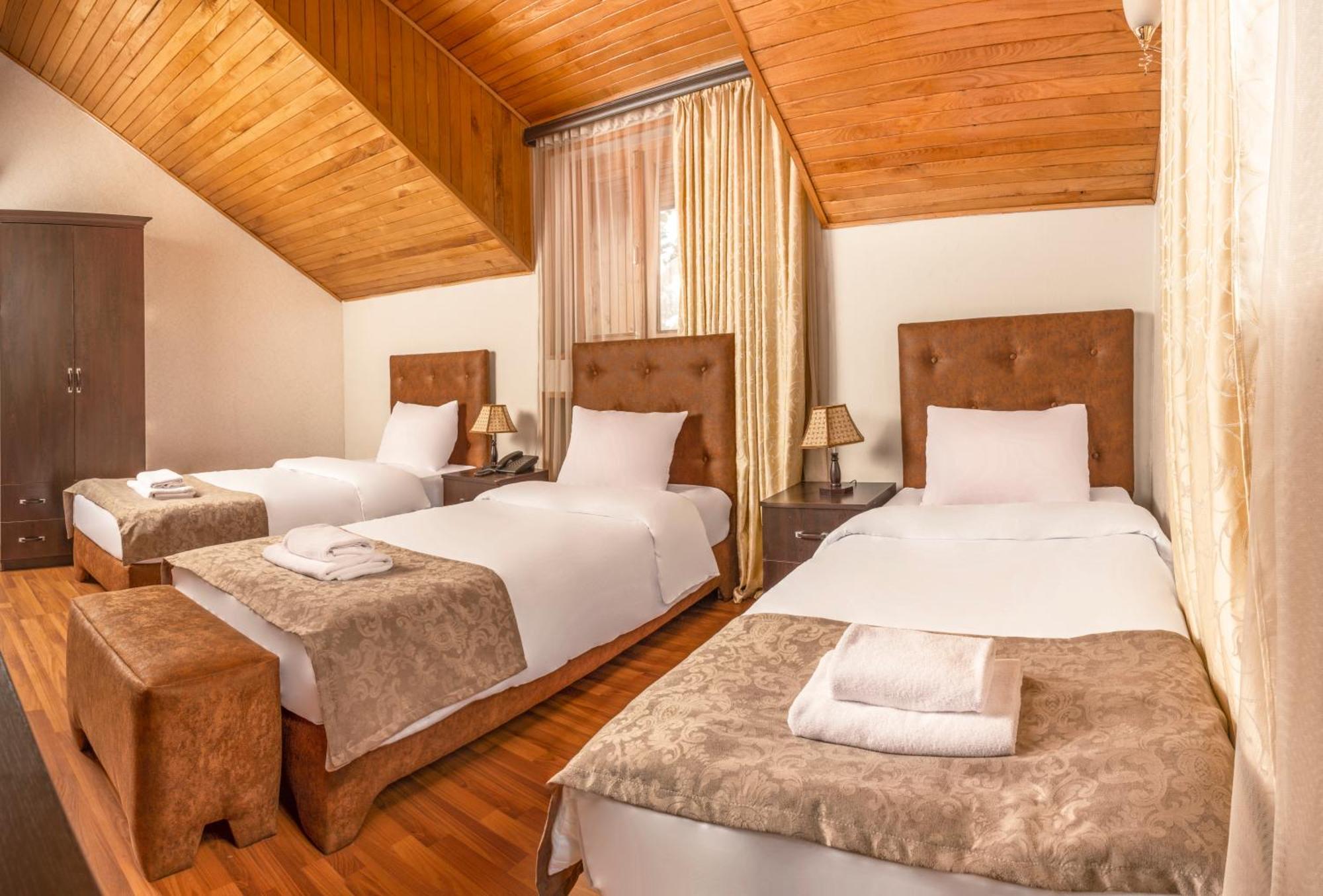 טביליסי Valeria Hotel מראה חיצוני תמונה